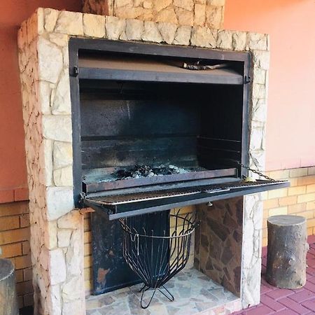 Forever Comfy Bed Bed and Breakfast Vanderbijlpark Exterior foto